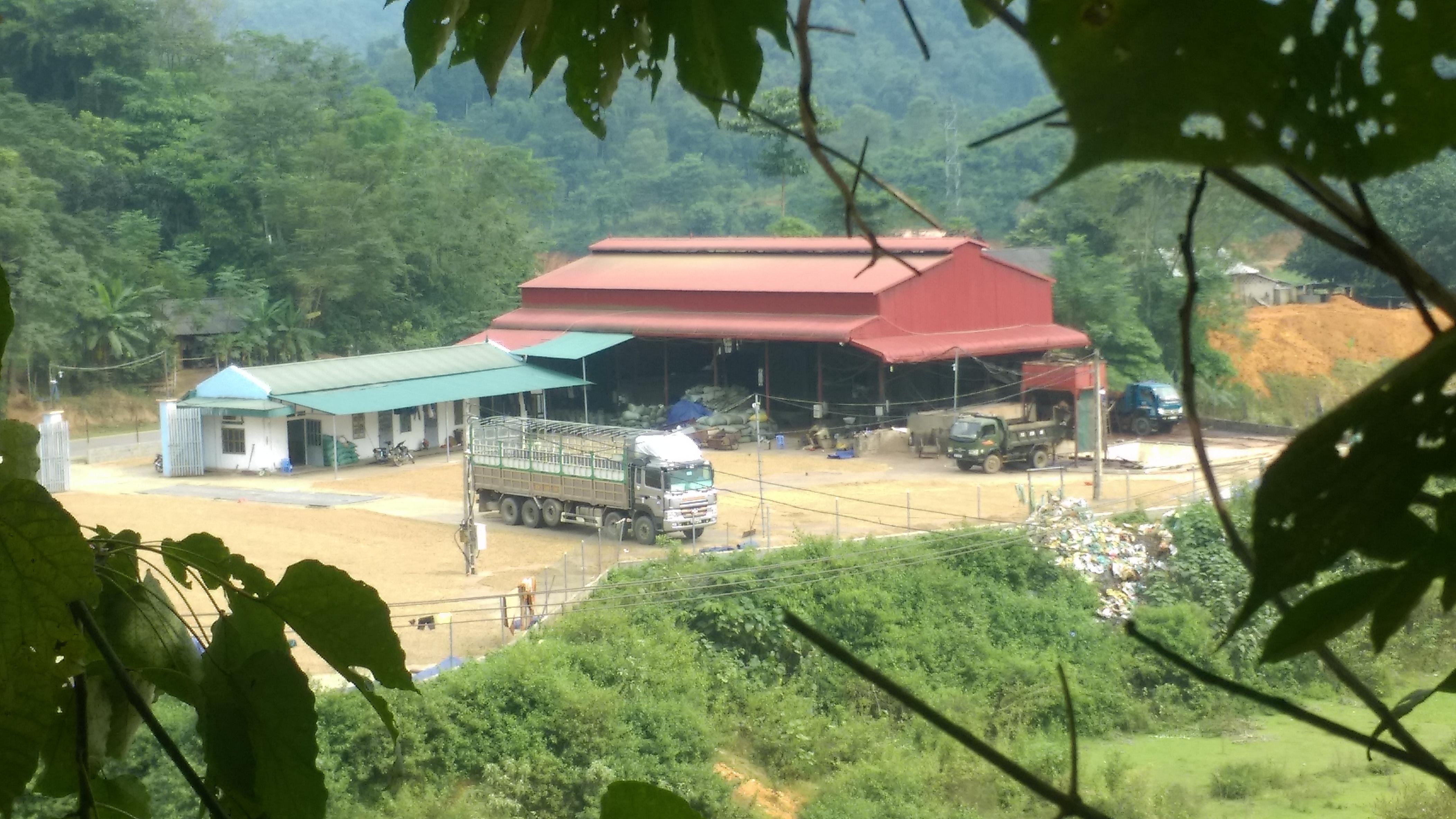 Đã quỵt nợ, còn gây ô nhiễm môi trường nghiêm trọng